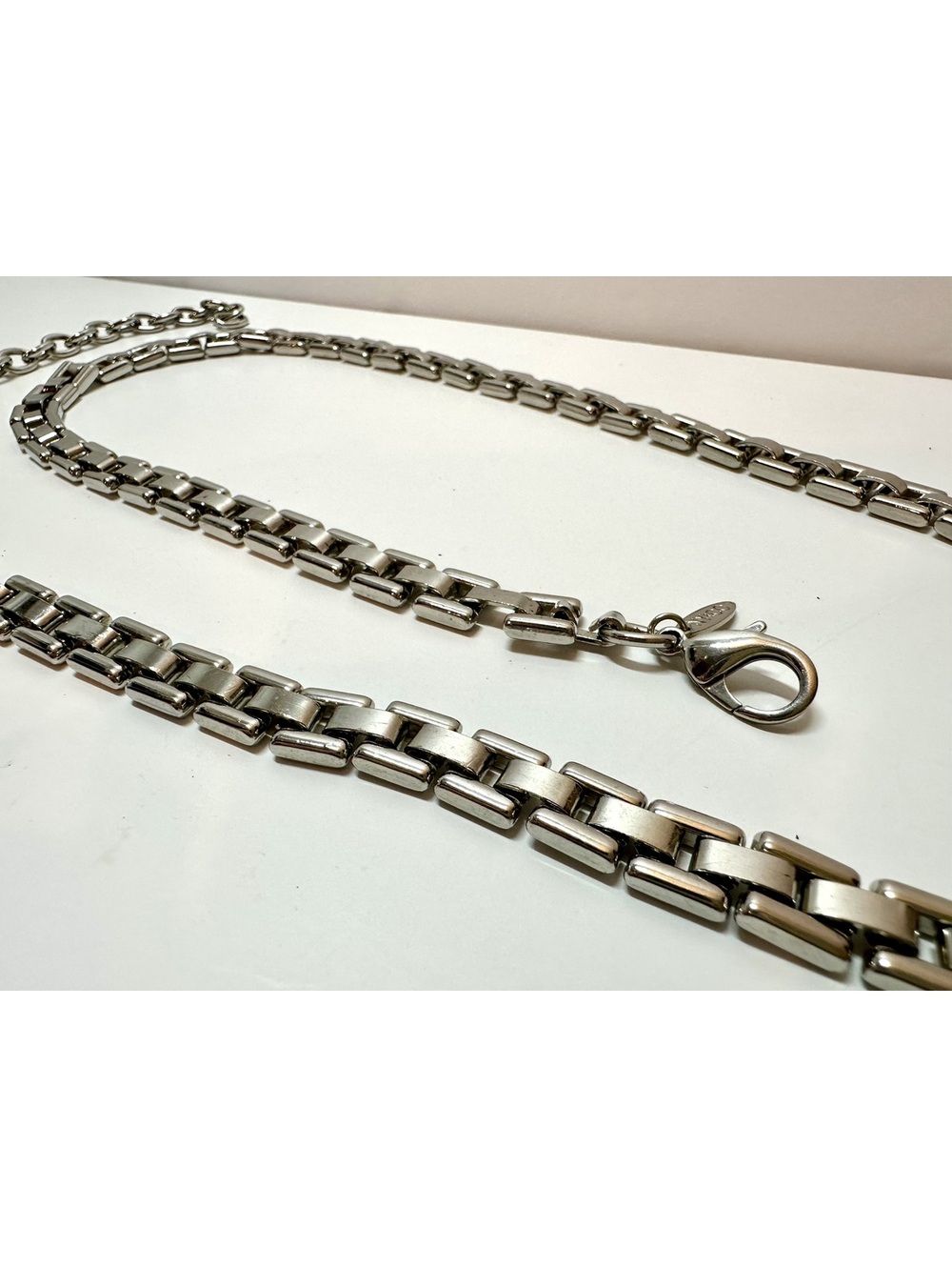 Vintage New York & Company (NY&Co) Stainless Steel Chain Belt